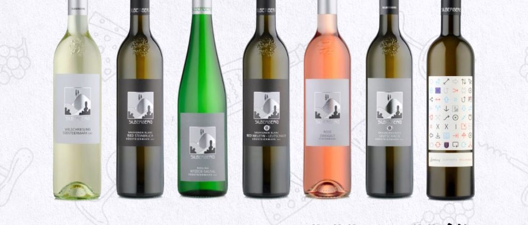 Ein Ereignis namens Kellertür in Silberberg. Eine Auswahl von sechs Weinflaschen, mit einem Veranstaltungsdatum von Samstag, 21. Juni 2025. Die Veranstaltung läuft von 10:00 bis 17:00 Uhr.