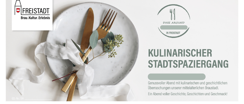 Ein Teller mit Besteck und Blättern darauf, mit einer Stadtwerbung im Hintergrund. Die Werbung lautet 'Kulinarischer Stadtspaziergang'. Ein Preis von 69€ pro Person ist angegeben. Kontaktinformationen werden bereitgestellt.