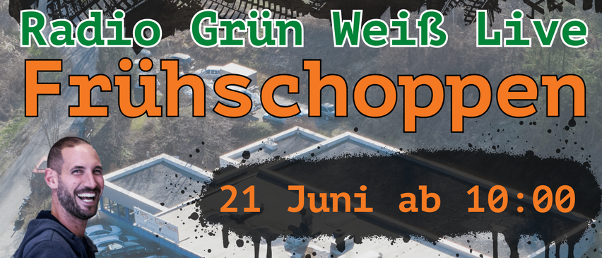 Ein Werbeplakat für ein Radioprogramm mit zwei Männern, einer hält ein Bierglas und der andere sitzt auf einem Motorrad. Der Plakattext lautet 'Radio Grün Weiß Live Frühschoppen' und '21 Juni ab 10:00'.