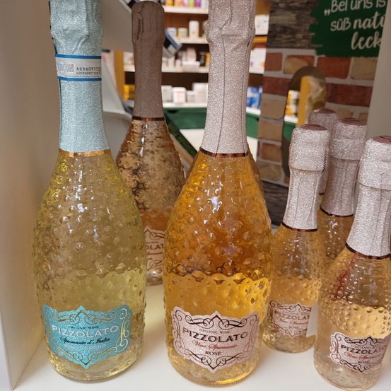 Bild enthält, Bottle, Alcohol, Beer, Beverage, Liquor, Wine, Wine Bottle