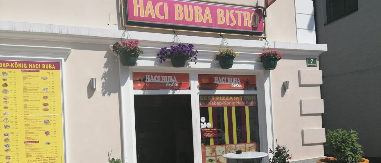 Bild enthält, Plant, Potted Plant, Planter, Vase, Slate, Urban, Indoors, Interior Design, Pot, Floor