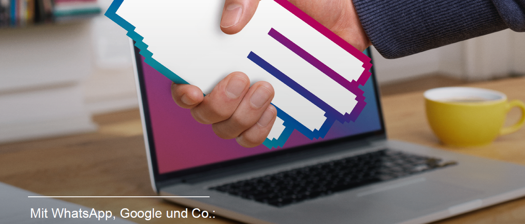 Eine Hand hält eine Visitenkarte vor einem Laptop. Es steht WhatsApp, Google und Co. Ihr Schritt in die digitale Welt. 22. Oktober 2025 um 14:00 Uhr.