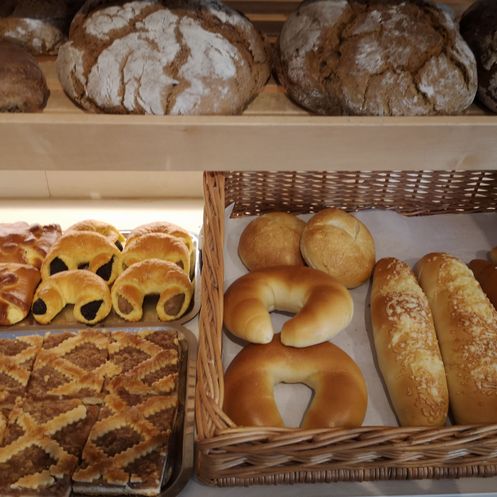 Bild enthält, Bread, Food, Bun, Shop