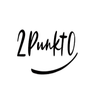 Schwarzer kursiver Text '2Punkto' mit einem lächelnden Gesicht darunter auf weißem Hintergrund.