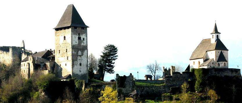 Bild enthält, Architecture, Building, Spire, Tower, Monastery, Castle, Fortress, Outdoors