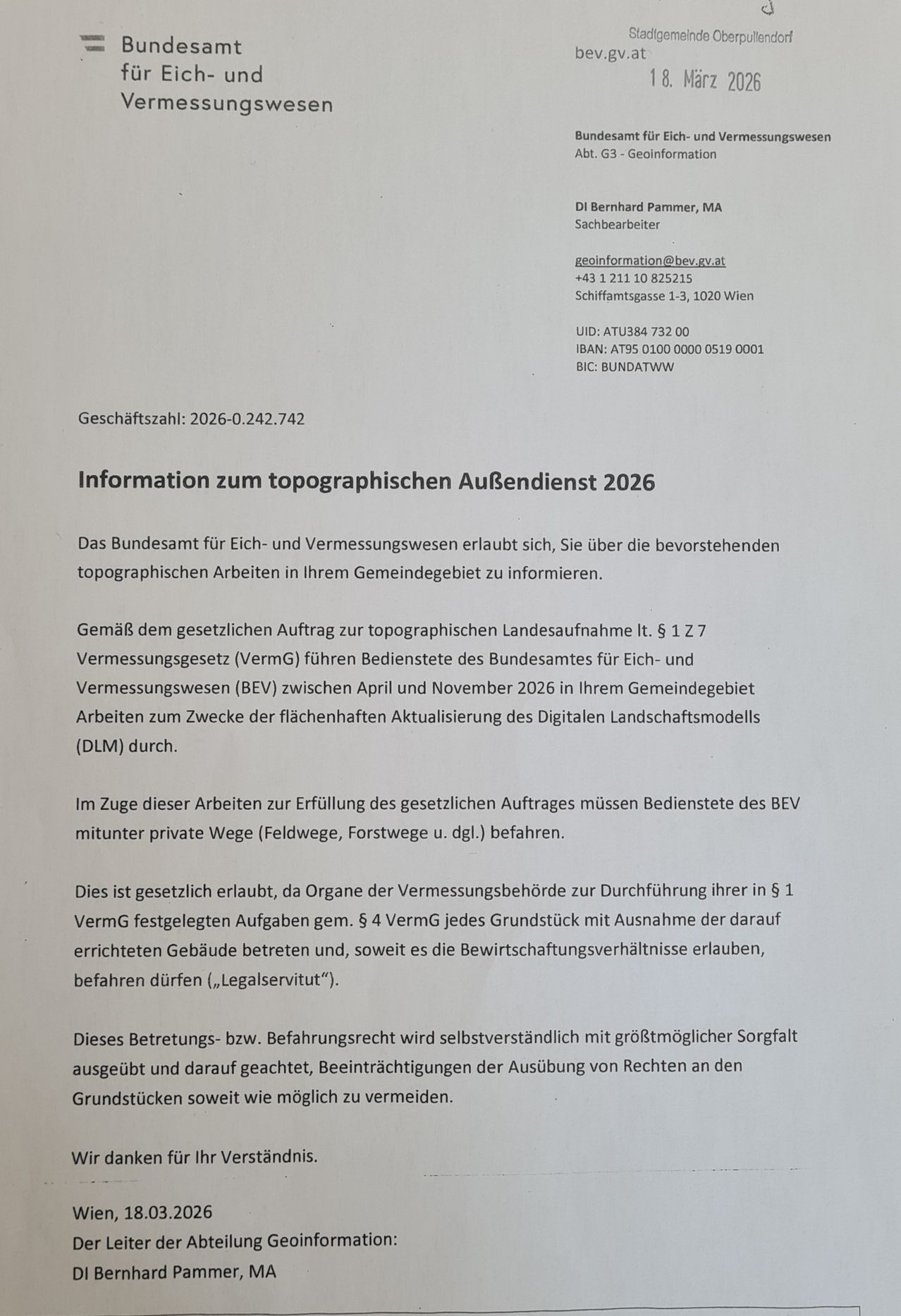 Das Bundesamt für Eich- und Vermessungswesen informiert Sie über bevorstehende topographische Arbeiten in Ihrem Gemeindegebiet. Gemäß dem gesetzlichen Auftrag zur topographischen Landesaufnahme wird das Bundesamt zwischen April und November 2026 Vermessungen durchführen.