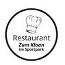Das Logo für das Restaurant Zum Kloan im Sportpark zeigt einen Kochhut über dem Text.
