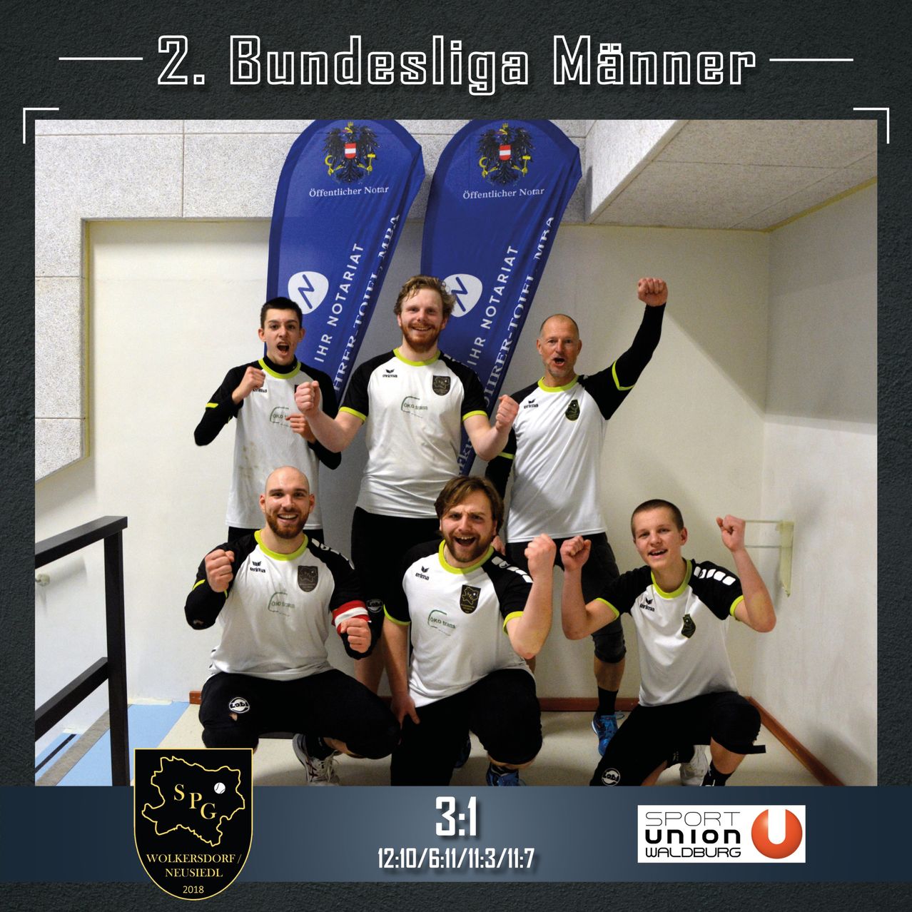 Bild enthält, People, Person, T-Shirt, Finger, Boy, Child, Male, Adult, Man, Shoe