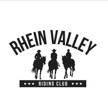 Ein Logo für den Rhein Valley Riding Club mit drei Silhouetten von Reitern auf Pferden und Sternen unter dem Text.