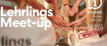 Gruppe von Menschen, die Hände zusammenlegen, mit den Worten Darlings Setup oben.