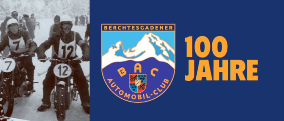 Eine Collage feiert das 100-jährige Jubiläum des Automobil Clubs. Es zeigt einen Mann mit einer gecheckten Flagge, Vintage-Motorräder, ein Oldtimer und einen Rennwagen. Das Logo ist prominent angebracht.