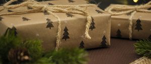 Weihnachtspackerl natur verpackt