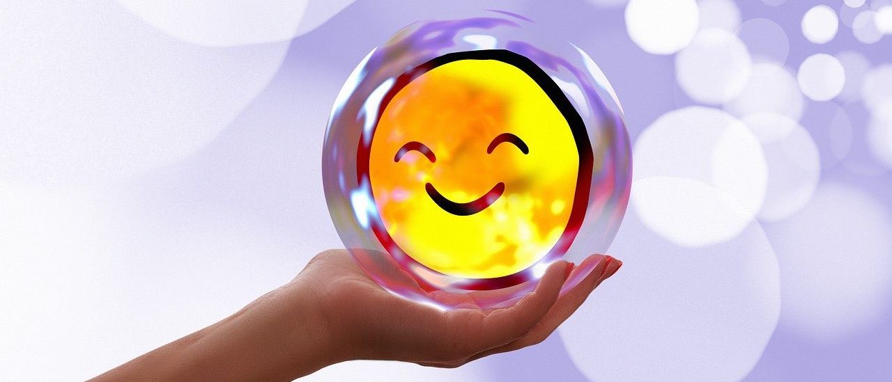 Bild enthält, Sphere, Art, Graphics, Person, Face, Head