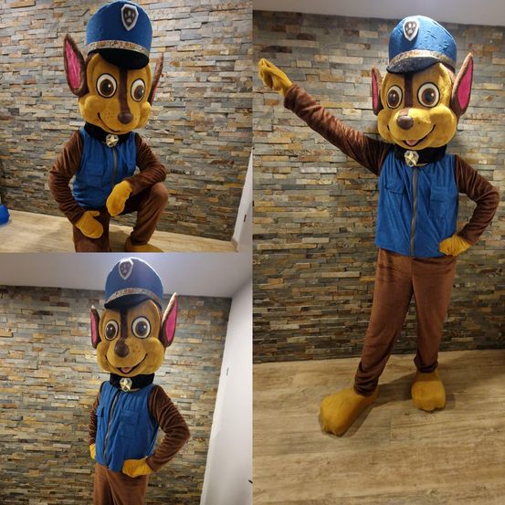 Bild enthält, Clothing, Glove, Mascot, Toy, Person