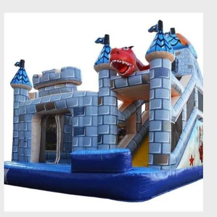 Bild enthält, Play Area, Outdoors, Animal, Dinosaur, Reptile, Outdoor Play Area, Indoors, Toy