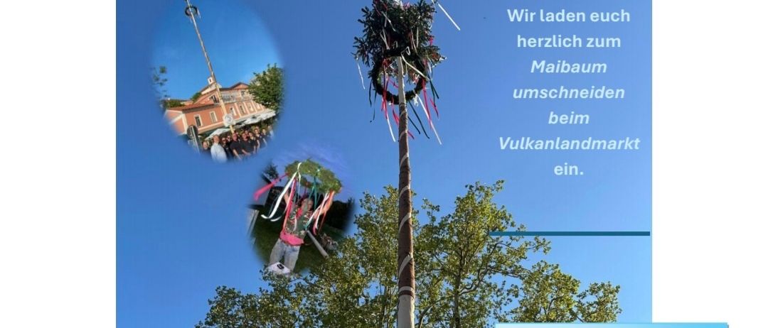 Plakat für das Maibaum-Umschneiden-Event am 24. Oktober 2025 um 16:00 Uhr. Zeigt einen hohen Pfahl mit dekorativen Bändern und blauem Himmel. Einladung an die Besucher zu einer festlichen Atmosphäre mit Erfrischungen und traditionellem Maibaum-Schneiden.