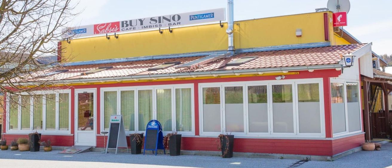 Bild enthält, Indoors, Restaurant, Diner, Building, Interior Design, Plant