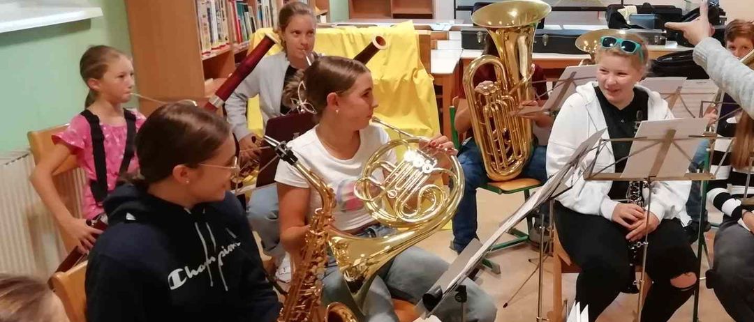 v1_migrated_image_41116197