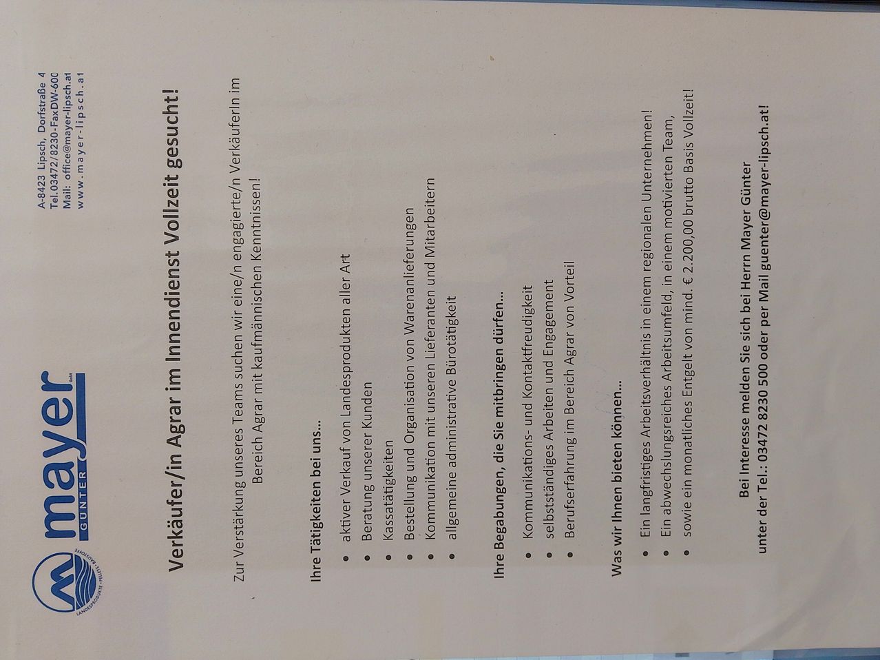 Dokument zeigt eine Liste von Aktivitäten im Zusammenhang mit der landwirtschaftlichen Verwaltung, mit verschiedenen Rollen und Verantwortlichkeiten, und eine Kontakt-E-Mail am unteren Rand.