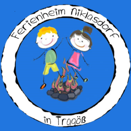 Eine Zeichnung von zwei Kindern, die um ein Lagerfeuer stehen, mit dem Text 'Ferienheim Niklasdorf in Tragoss' darum herum geschrieben.