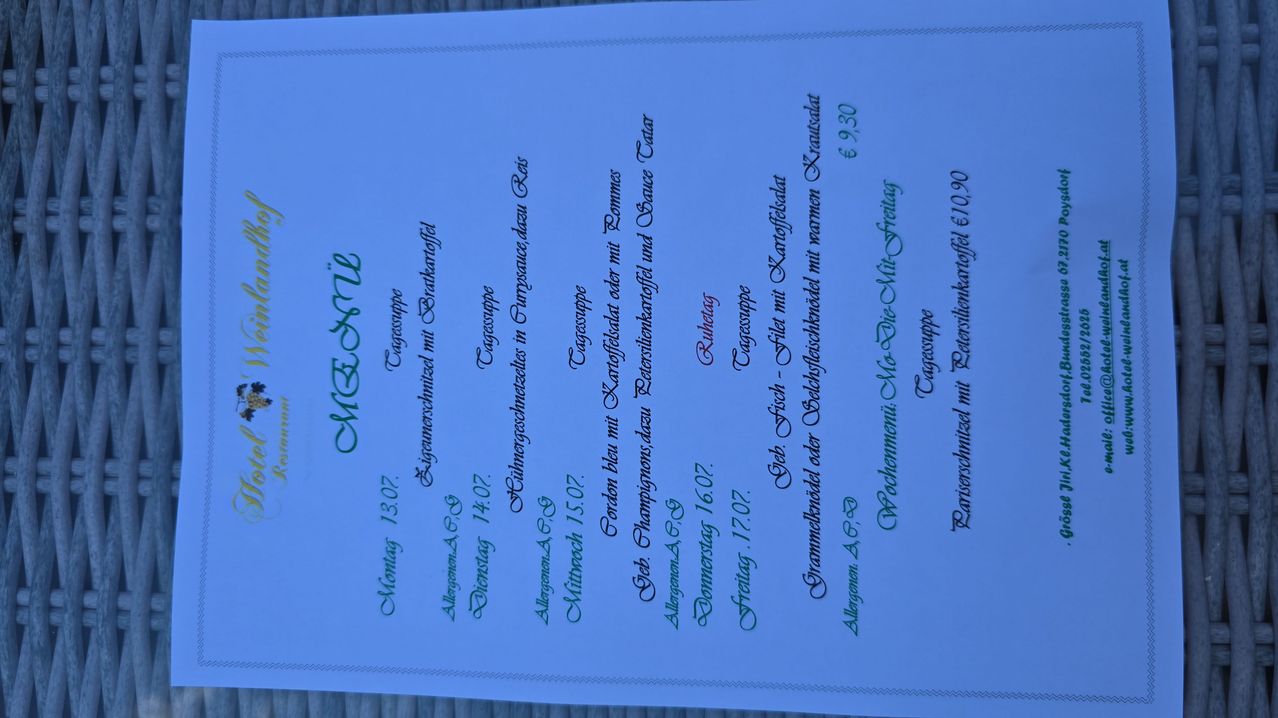 A document with a list of names and dates in German, prices, and some green text. The document appears to be a menu or a list of services with their costs.