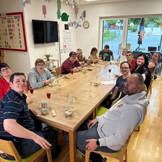 Image contains, Dining Room, Dining Table, Furniture, Table, People, Person, Adult, Male, Man, Tabletop