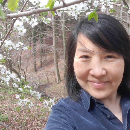 Bild enthält, Face, Head, Photography, Portrait, Vegetation, Grove, Tree, Woodland, Wilderness, Petal