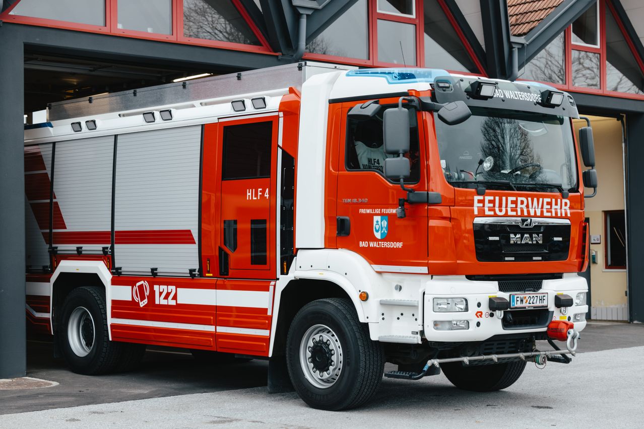 Bild enthält, Transportation, Truck, Vehicle, Machine, Wheel, Bumper, Fire Truck