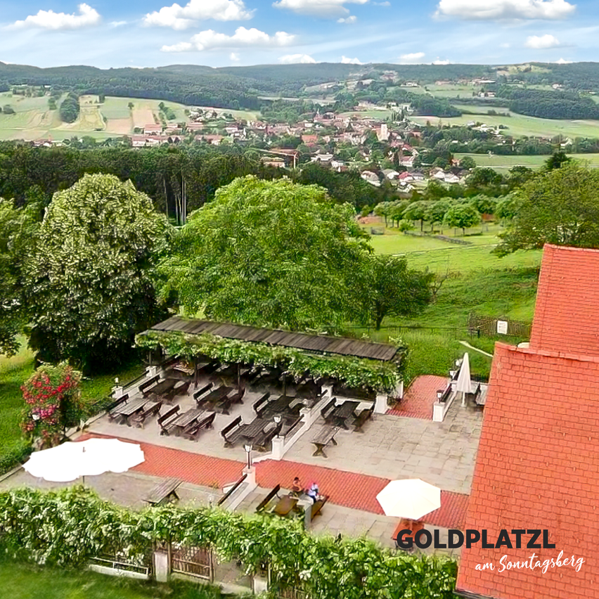 Bild enthält, Outdoors, Building, Housing, Villa, Garden, Nature, Grass, Hotel, Resort, Park