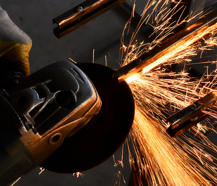 Bild enthält, Metalworking, Person, Welding