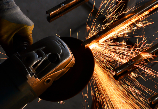 Bild enthält, Metalworking, Person, Welding