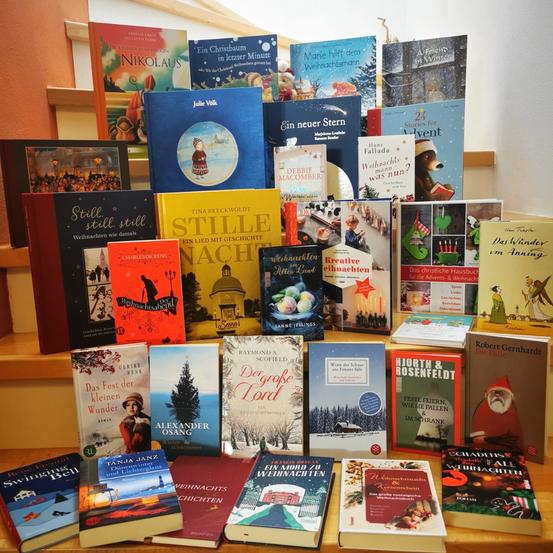 Bild enthält, Book, Publication, Person, Shop, Bookstore, Face, Head