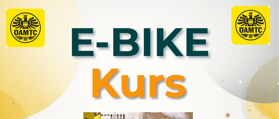 Das Plakat bewirbt einen kostenlosen 3-stündigen Fahrradkurs am 26.04.2026 von 9:00 bis 12:00 Uhr, der praktisches Training und Tipps zur Theorie und Technik bietet. Drei Radfahrer sind abgebildet, die Helme und Radjacken tragen.