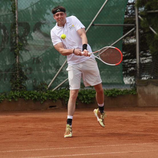 TENNISLL2022-23NEUDRFL-ILLMITZMarkusRiegler3(1)