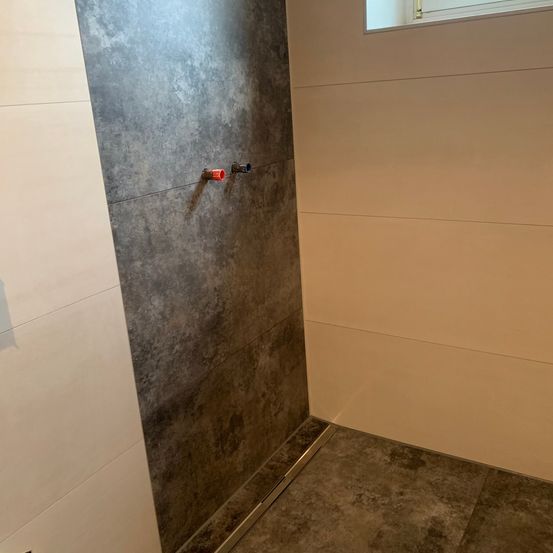 Bild enthält, Floor, Indoors, Interior Design, Architecture, Building