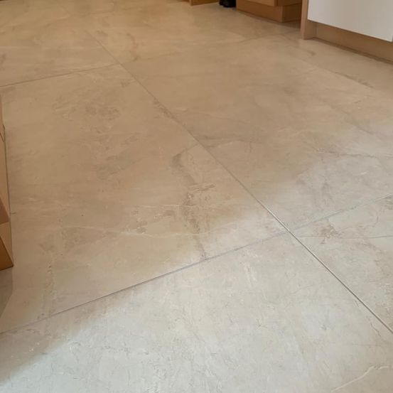 Bild enthält, Floor, Flooring