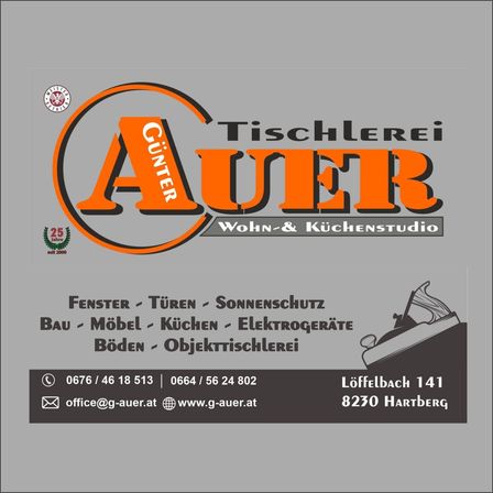 Visitenkarte für Tischlerei Auer mit Dienstleistungen wie Fenster, Türen, Sonnenschutz, Bau, Möbel, Küchen, Elektrogeräte, Böden und Objekttischlerei. Kontakt per Telefon oder E-Mail.
