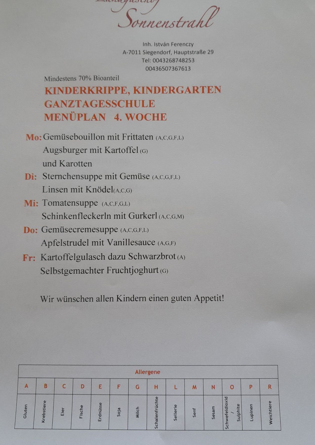 Wöchentlicher Menüplan für Kinderkrippe, Kindergarten, Ganztagsschule. Montag: Gemüsesuppe mit Kartoffeln. Dienstag: Linsensuppe mit Gemüse. Mittwoch: Tomatensuppe und Hähnchen. Donnerstag: Gemüsecremesuppe. Freitag: Kartoffelsuppe mit Schwarzbrot.