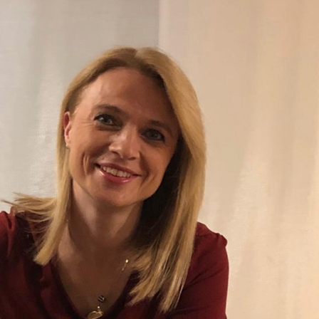 Bild enthält, Face, Happy, Head, Person, Smile, Portrait, Adult, Female, Woman, Blonde