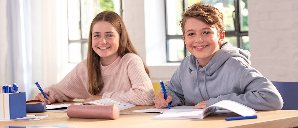 Bild enthält, Person, Student, Face, Head