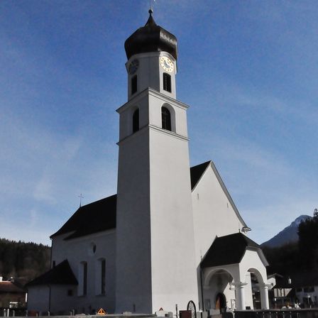 Bild enthält, Architecture, Building, Clock Tower, Tower, Monastery, Bell Tower