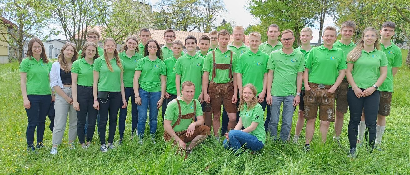 People, Person, Grass, Groupshot, Vegetation, Pants, Female, Girl, Teen, Child