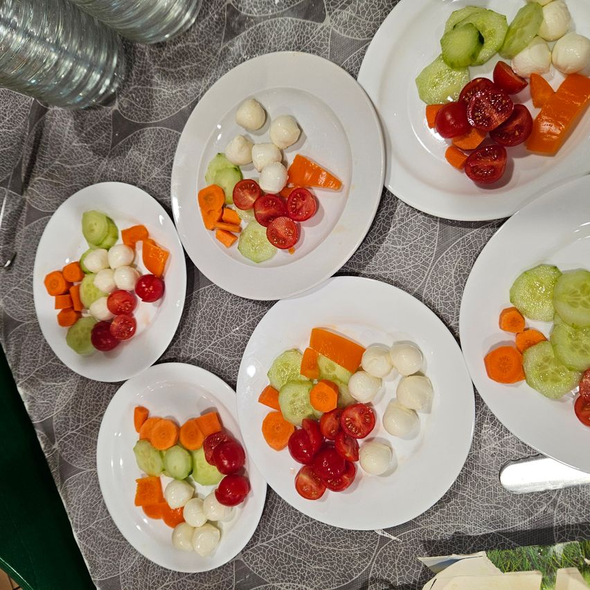 Bild enthält, Food, Food Presentation, Brunch, Meal, Plate, Dish, Platter