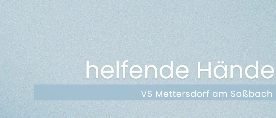 Das Wort 'helfer' wird in großen weißen Buchstaben auf einem hellblauen Hintergrund angezeigt, wobei der Buchstabe 'v' darunter erscheint.