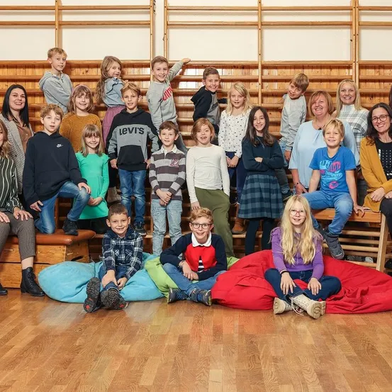 Groupshot, Person, People, Pants, Adult, Female, Woman, Boy, Child, Male