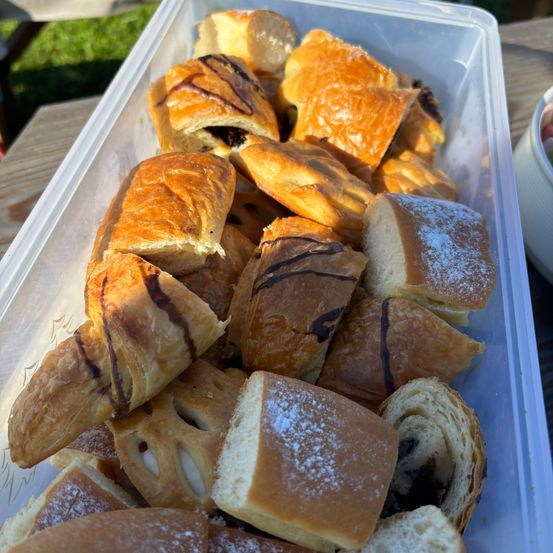 Bild enthält, Bread, Bun, Food, Brunch