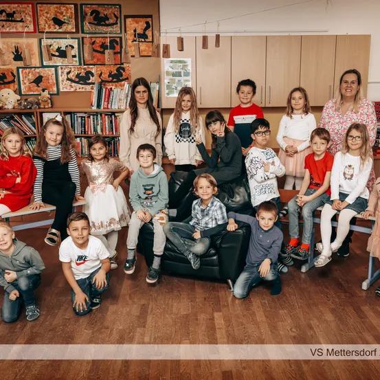 People, Person, Groupshot, Child, Female, Girl, Boy, Male, Adult, Woman