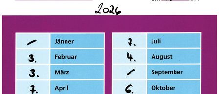 Ein Poster für eine Mutter-Eltern-Beratung in Schwarzenbach, jeden ersten Donnerstag im Monat um 11:15 Uhr. Es zeigt einen monatlichen Zeitplan von Januar bis Dezember.