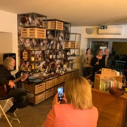 Edgar Peer at tiny shop concert in Gundi´s Laden in St. Radegund bei Graz