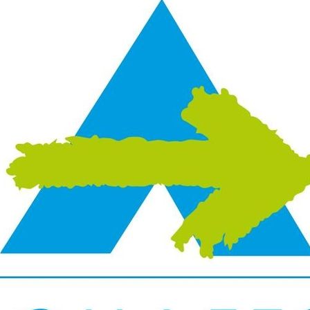 Logo mit einem Dreieck und einem Pfeil darin, in Blau und Grün, mit dem Text 'Wirtschaftskapital/Dra' darunter.